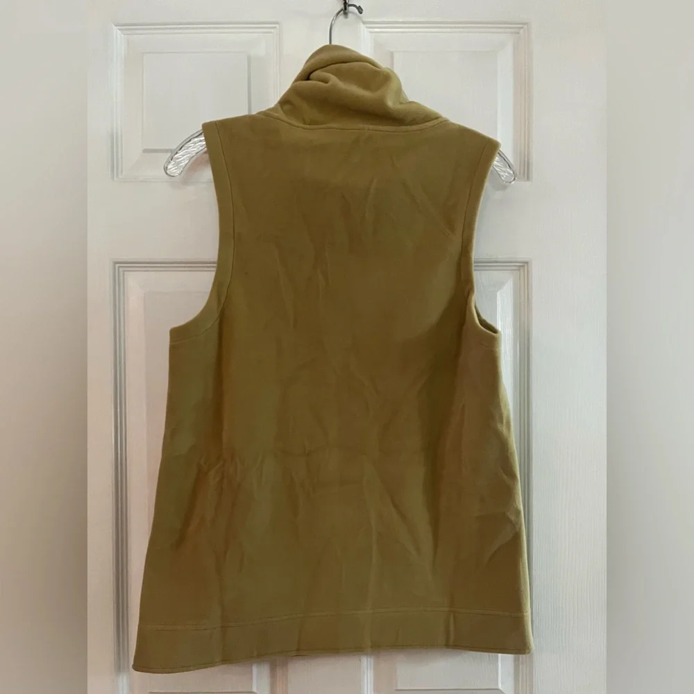 NOBULL/women’s NWT  Tan Sleeveless Hoodie Pullover Vest, size XS - Picture 5 of 7